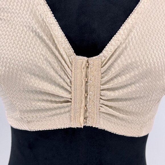 Vintage Bras Lingerie Womens 36 Front Hook Closure Stretch Fabric Nylon Set of 3 - Picture 3 of 8